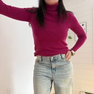 Neiman marcus cashmere turtleneck sweater